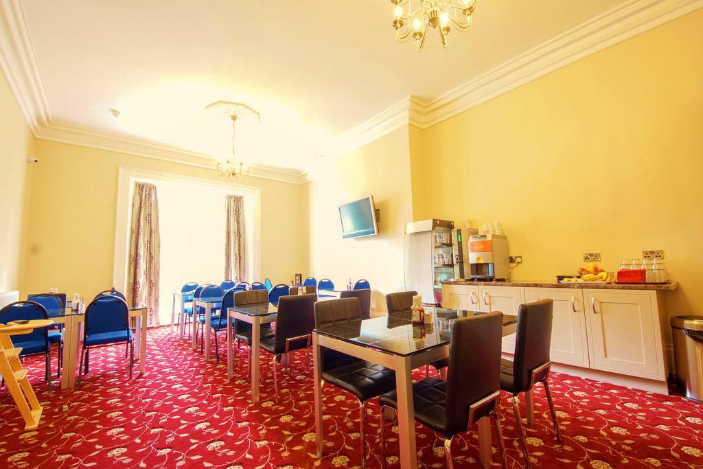 Edgerton Hotel هدرزفيلد المظهر الخارجي الصورة