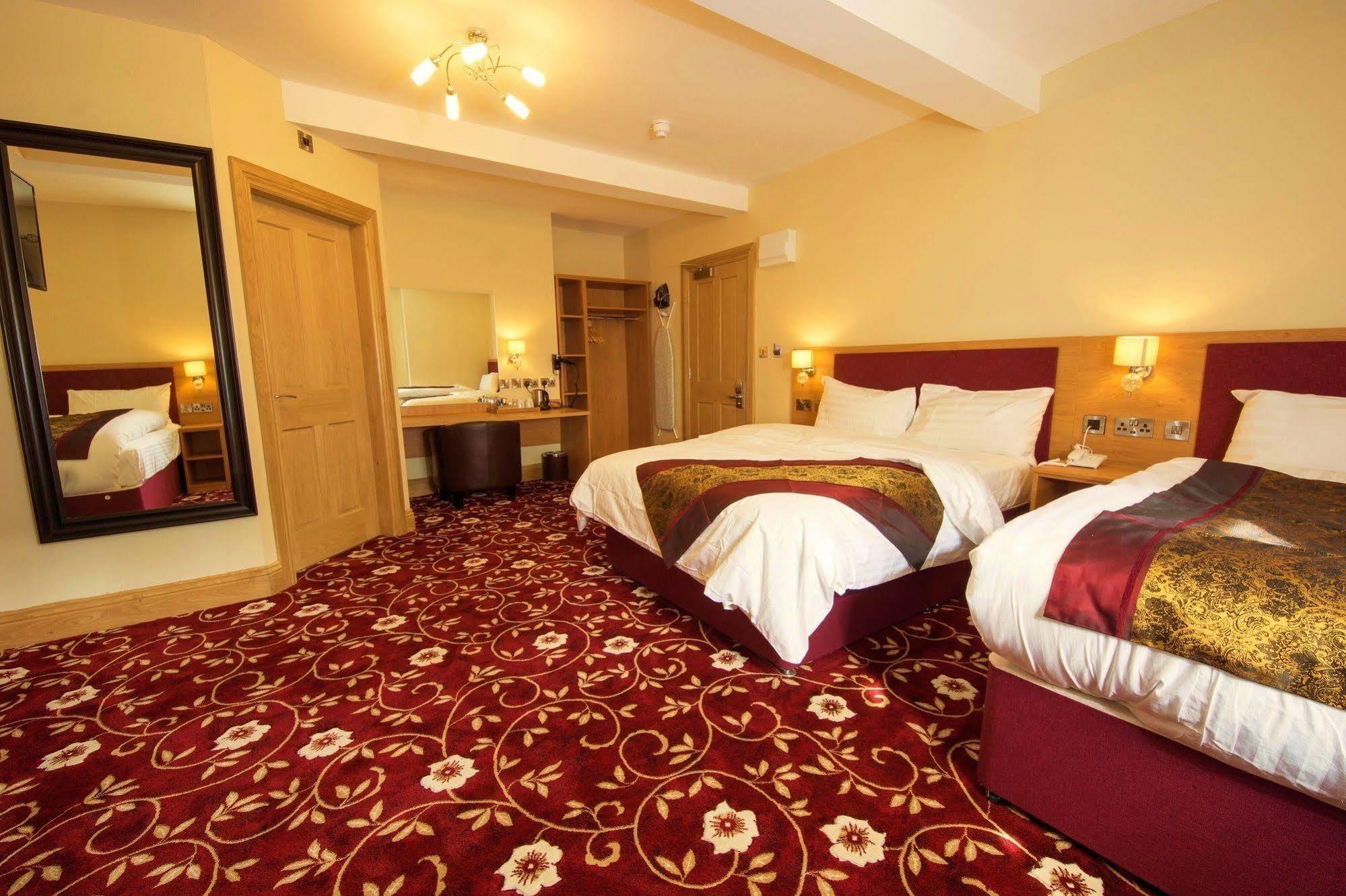 Edgerton Hotel هدرزفيلد المظهر الخارجي الصورة