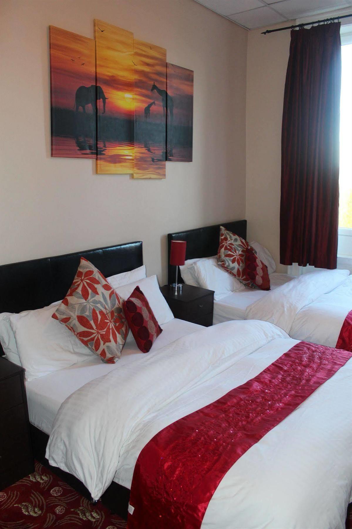 Edgerton Hotel هدرزفيلد المظهر الخارجي الصورة